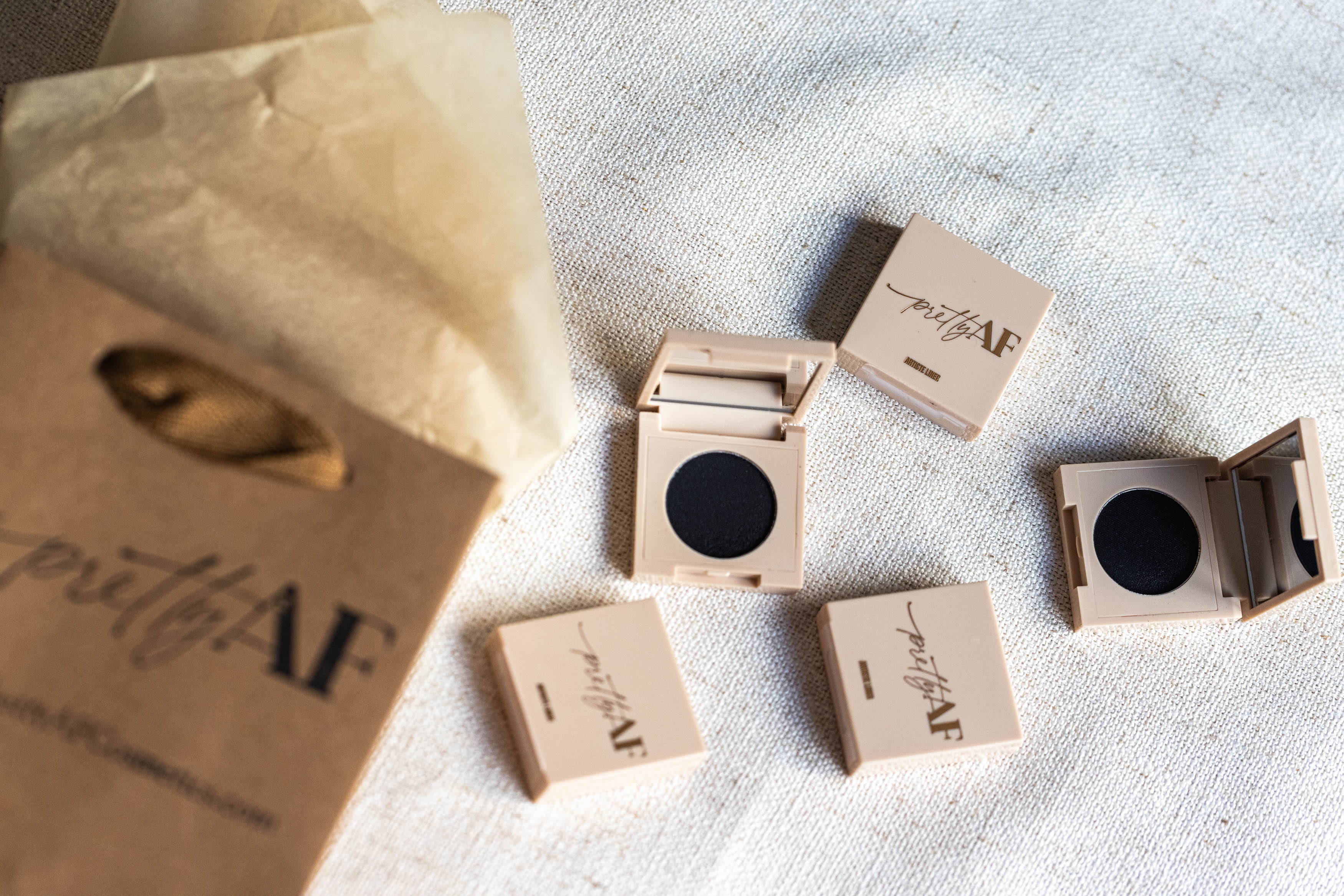 Artiste Black Eyeliner